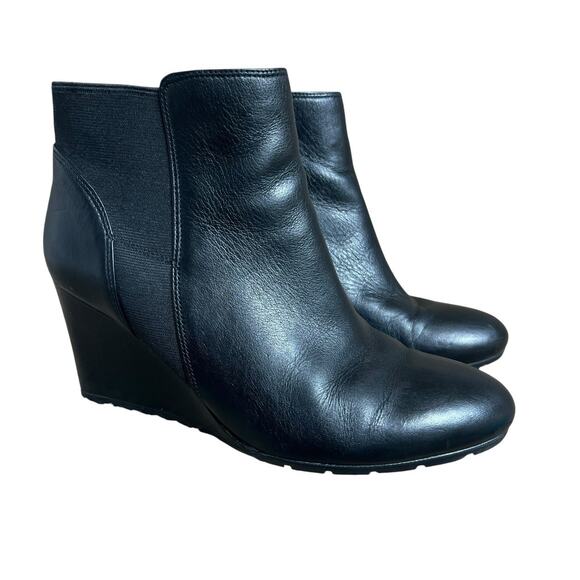 Clarks Artisan 16731 Black Leather Zip Up Wedge Ankle Boot Booties 8.5 - Picture 1 of 13